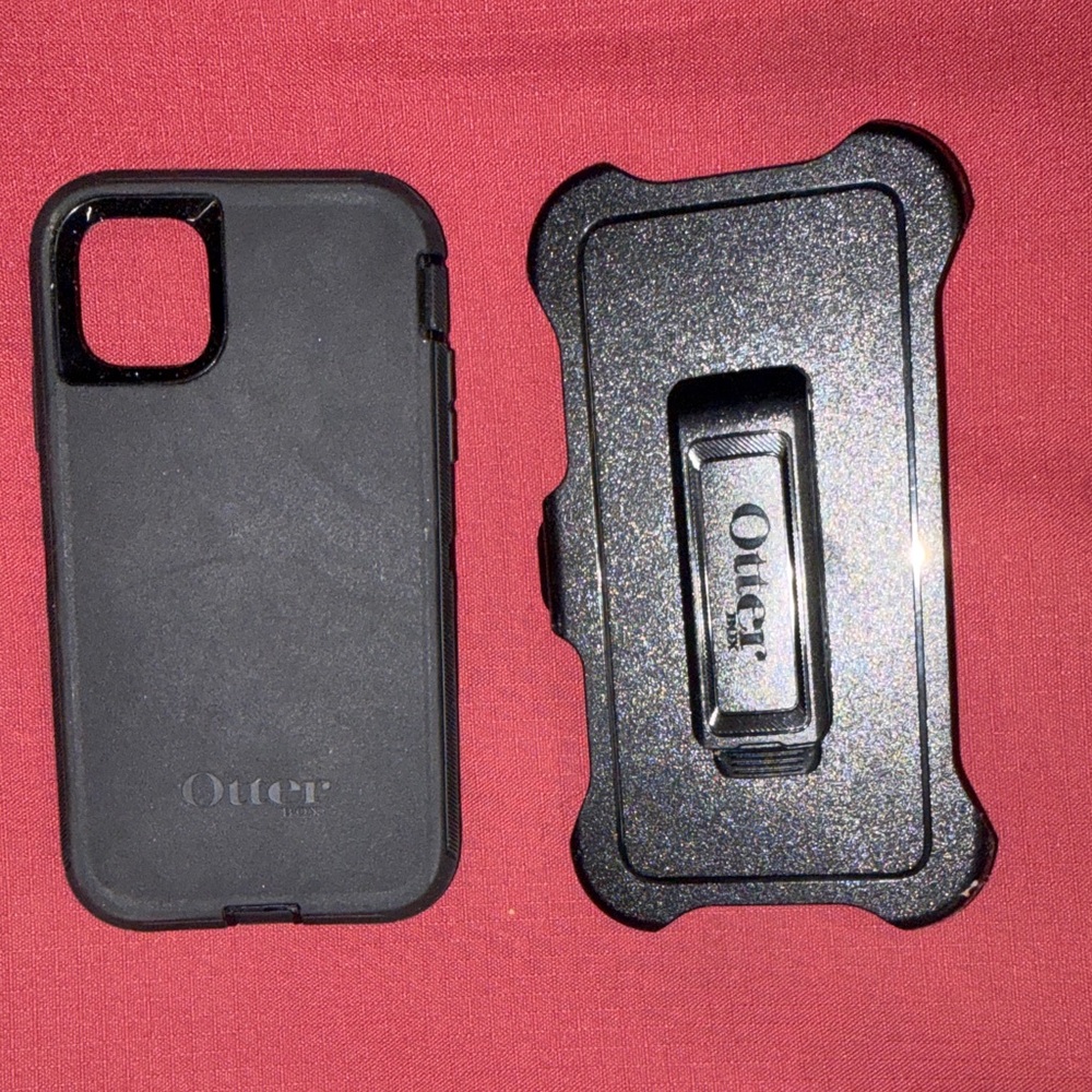 OtterBox Black Phone Case with Holster